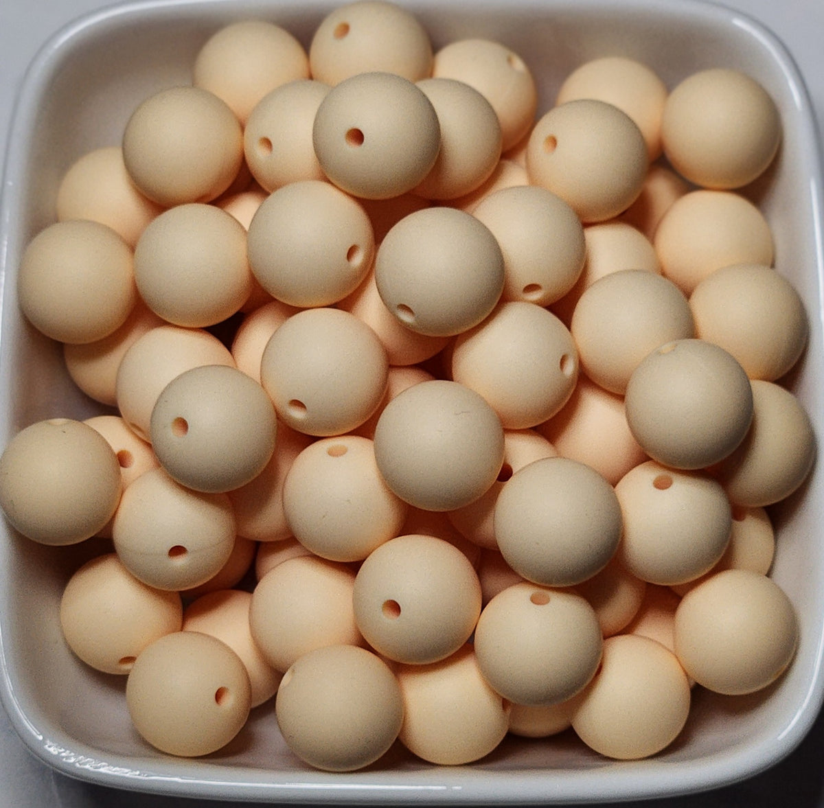 15 mm Solid Silicone Beads 20 pack
