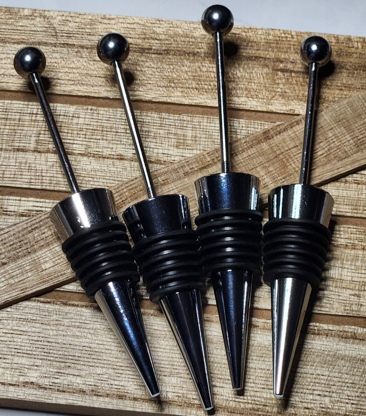 Beadable wine stopper