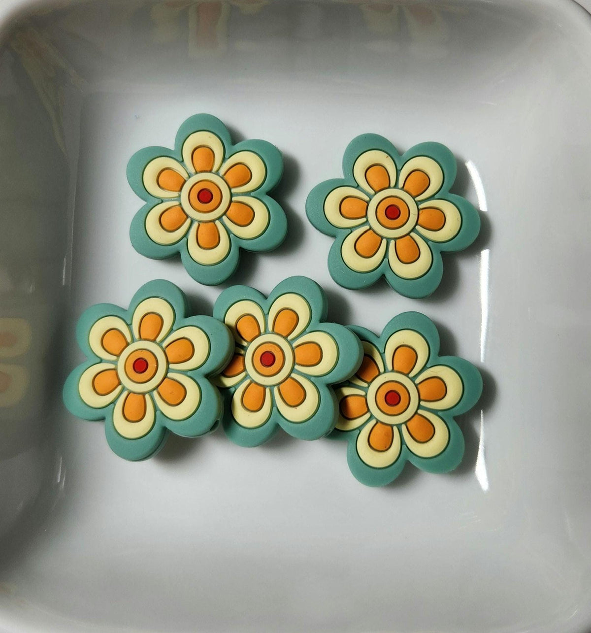 Flower Silicone focal beads