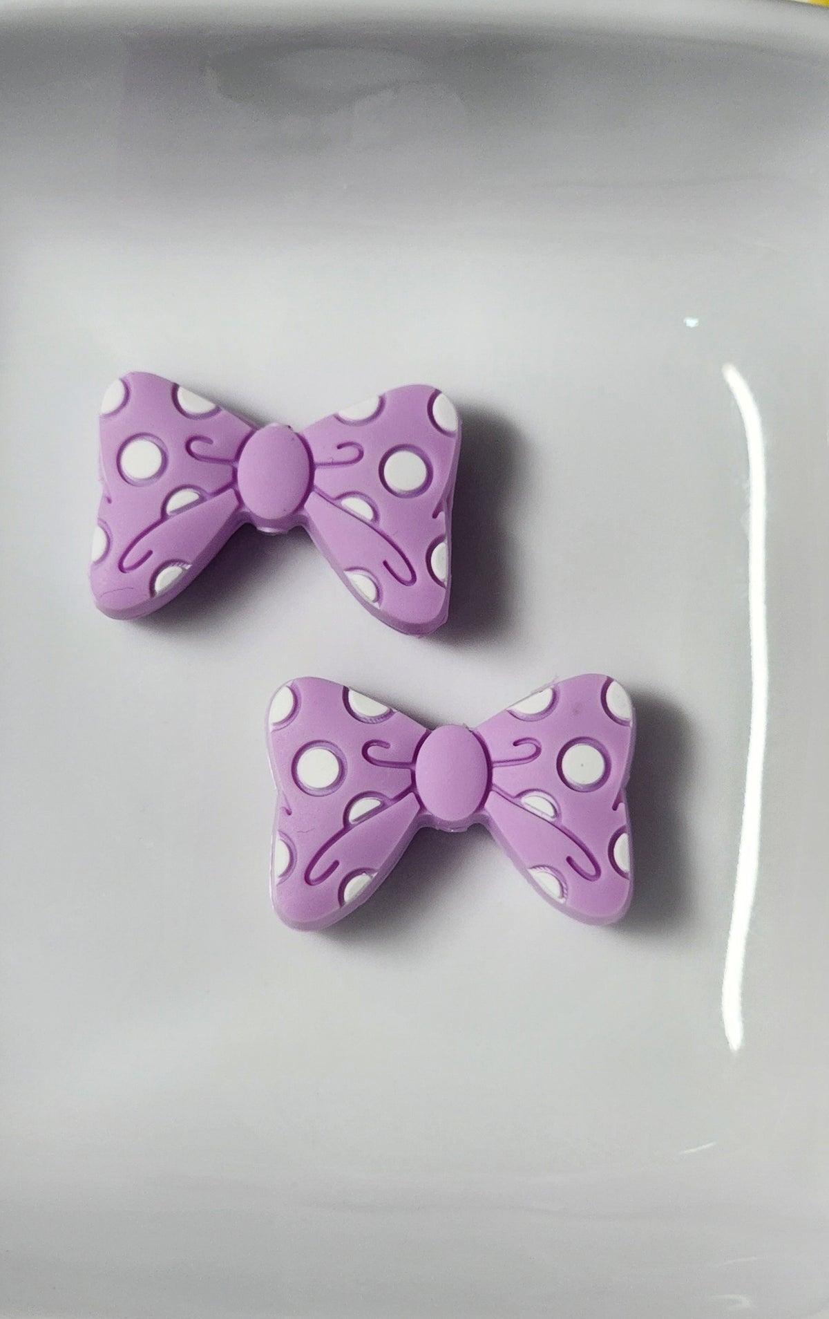 Bow Silicone focal beads