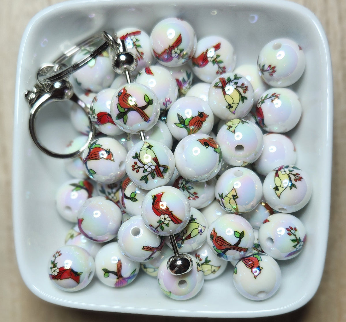 16 mm Acrylic Cardinal beads 5 count