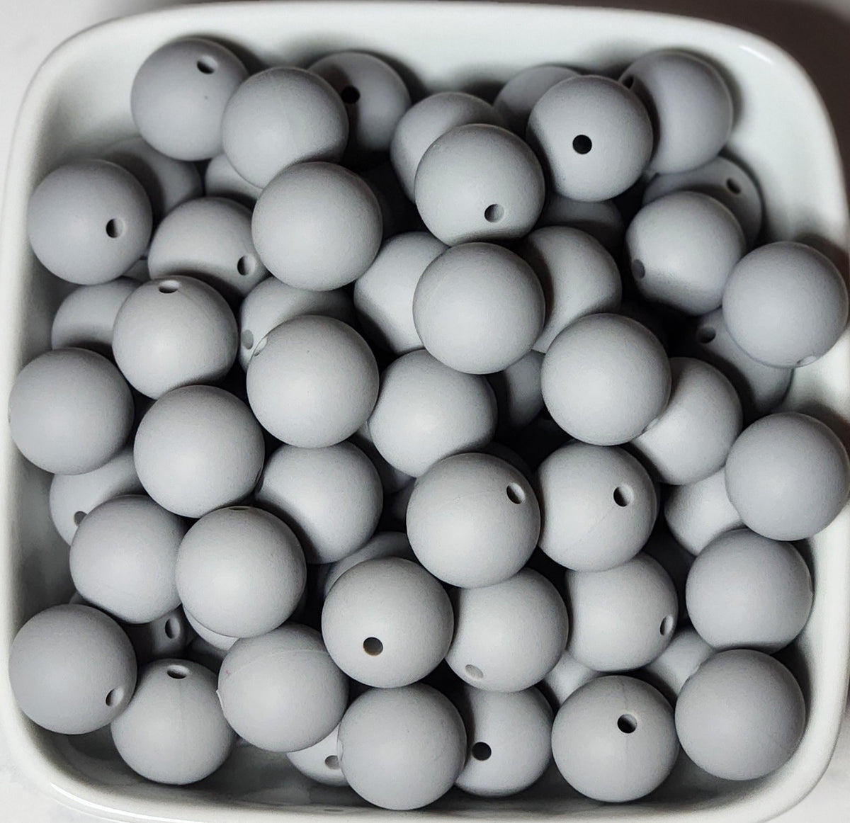 15 mm Solid Silicone Beads 20 pack