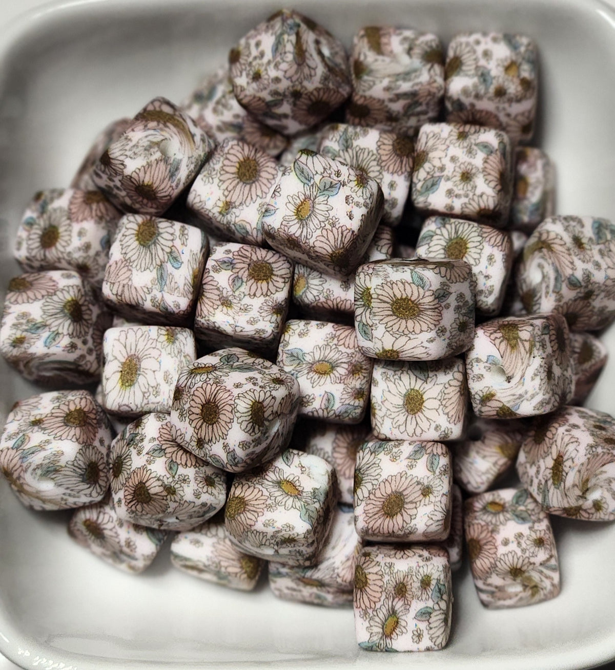 13.5 mm Square silicone beads *sold individually